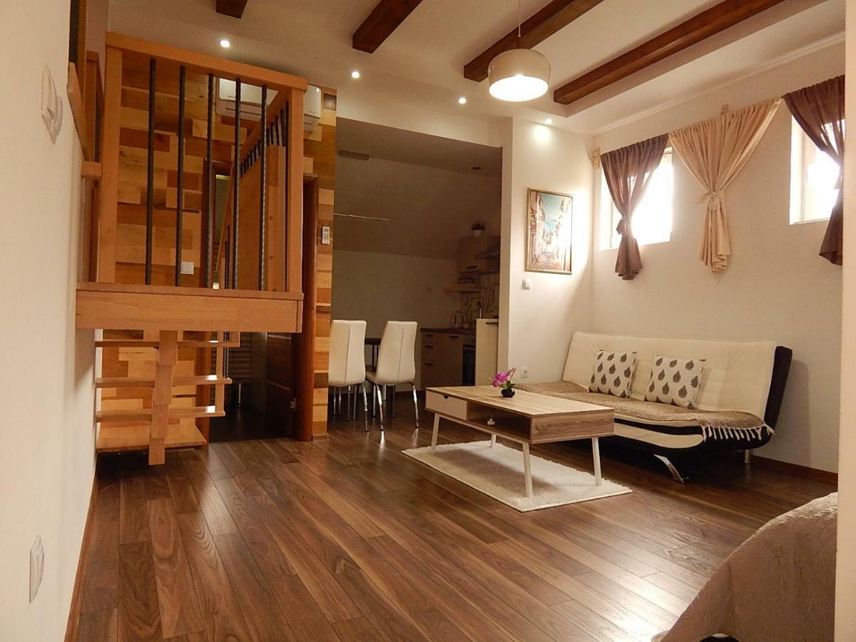 Studio Apartman Lakasa ราโควิซา ภายนอก รูปภาพ